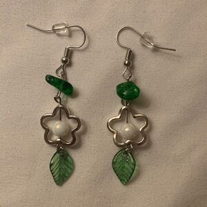Elegant Green Floral Earrings